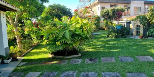 Ref- 150 Casa  Condomínio Piracaia